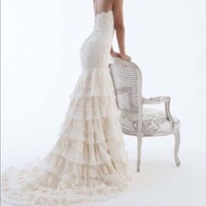 RS Couture Roma wedding dress.